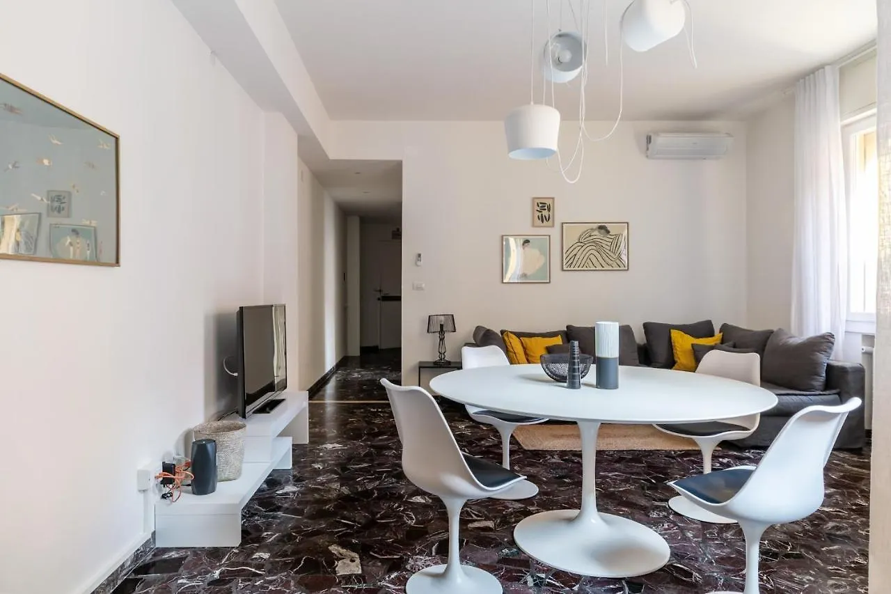 Everyday Apartments Corte Petroni Bologne 0*,